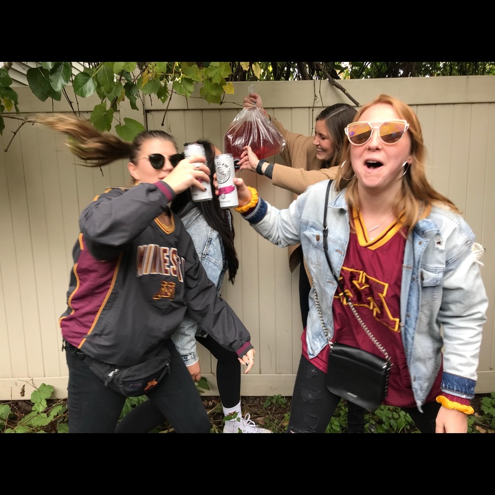 Meet your Posher, Rikki